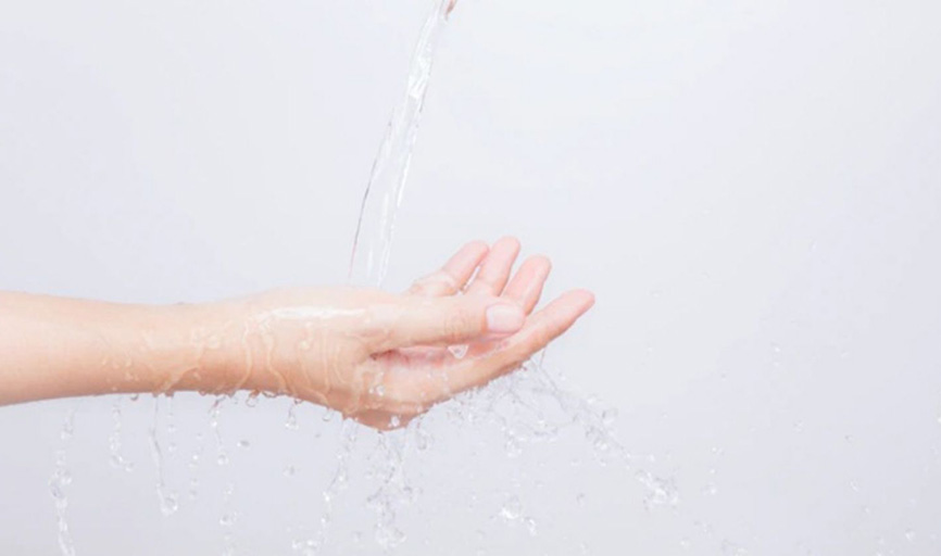 Phục vụ tô rửa tay